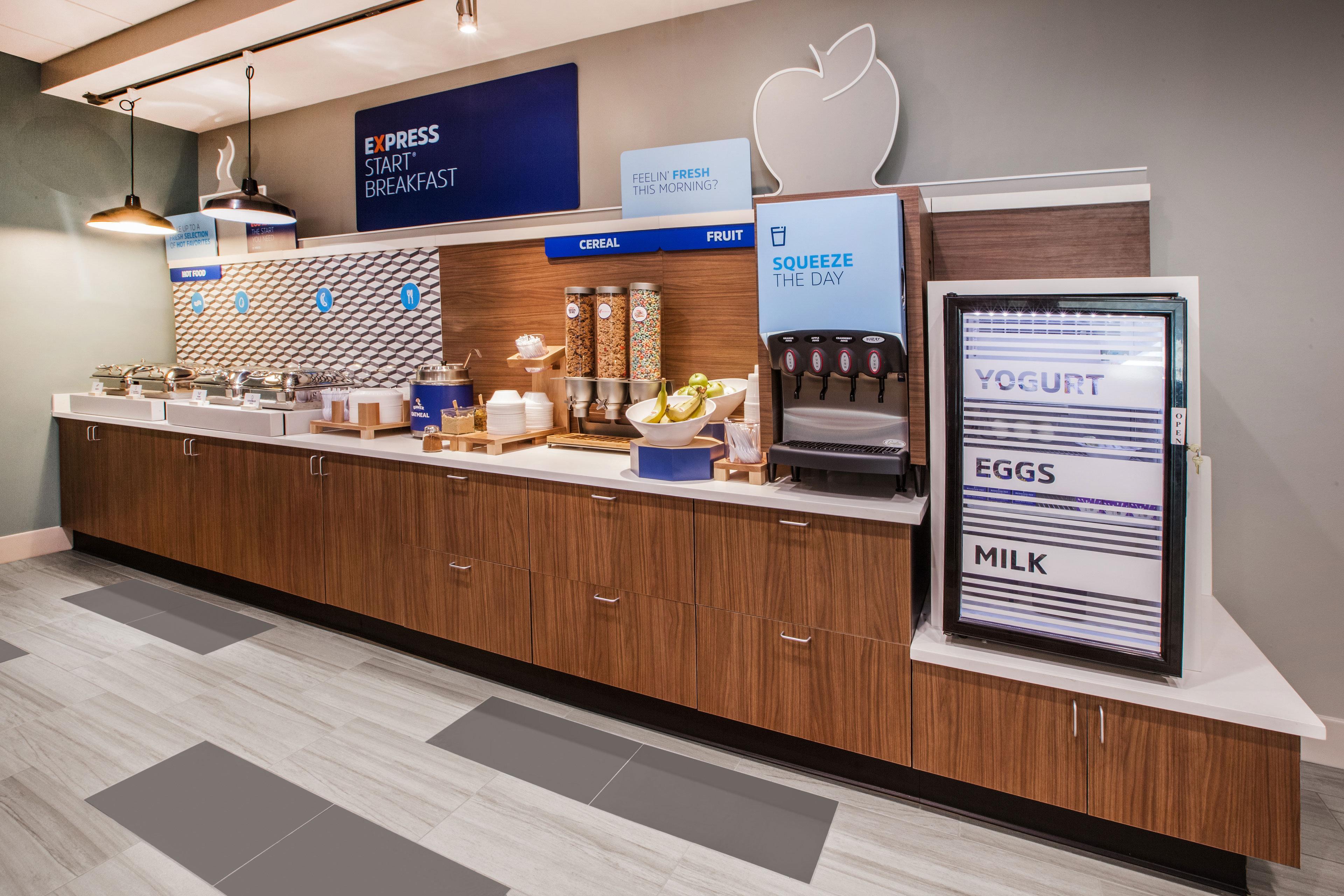 Holiday Inn Express & Suites Dayton South Franklin By Ihg Экстерьер фото